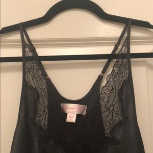 Oscar de la Renta slip